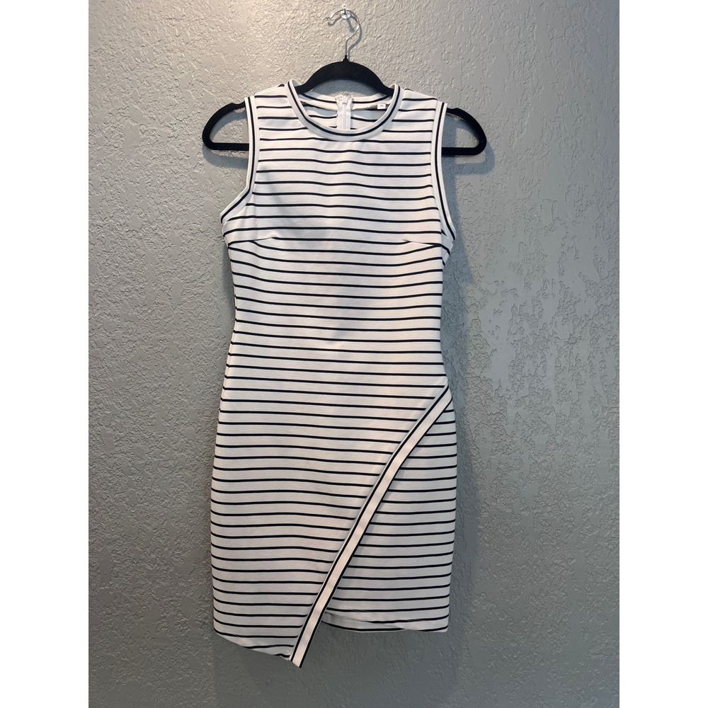 Olivia Grey Womens Dress XS Sleeveless Striped Bodycon Mini Party Cocktail